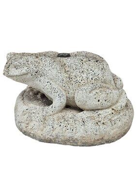 Vintage Cement Frog Water Lawn Sprinkler Weathered Unique Yard Art Sculpture